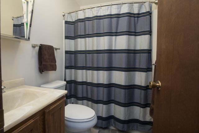 5196 Dolphin Court, Portage, IN 46368