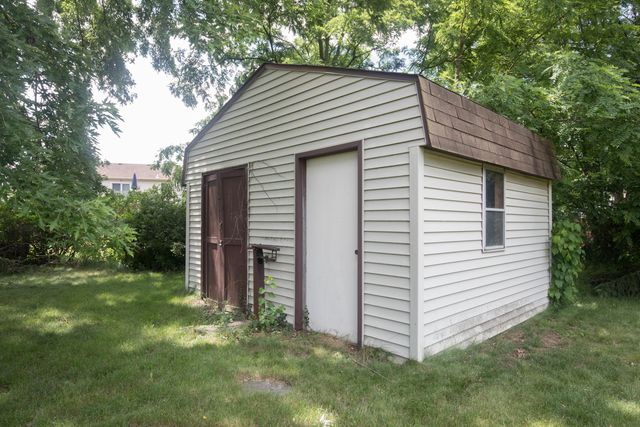 5196 Dolphin Court, Portage, IN 46368