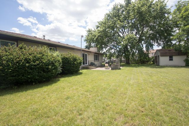 5196 Dolphin Court, Portage, IN 46368
