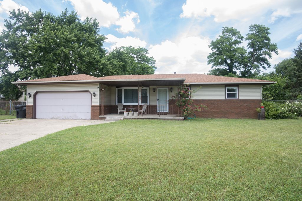 5196 Dolphin Court, Portage, IN 46368