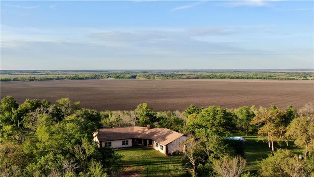 1640 Long Mountain Rd, Gause, TX 77857