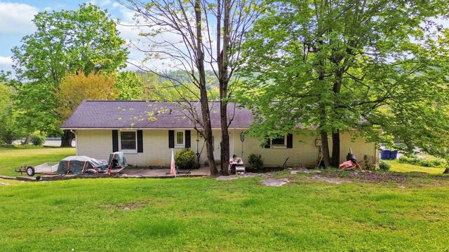 10031 South Highway 27, Burnside, KY 42519
