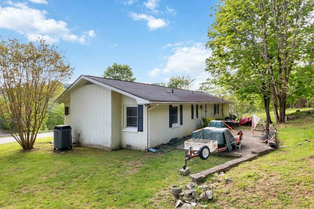 10031 South Highway 27, Burnside, KY 42519
