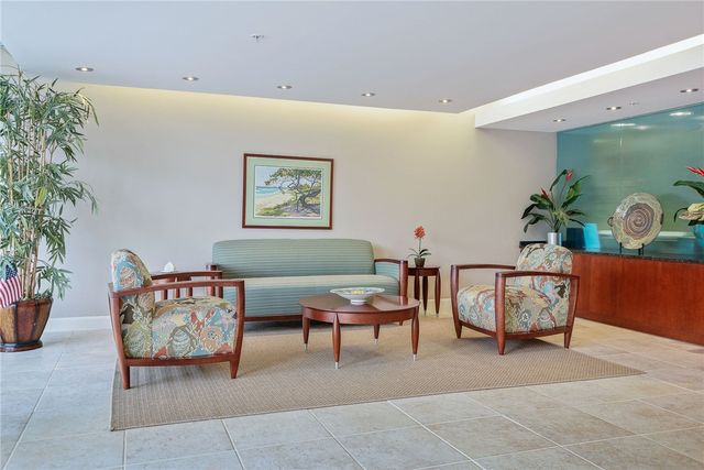 3554 Ocean Drive 802S, Vero Beach, FL 32963
