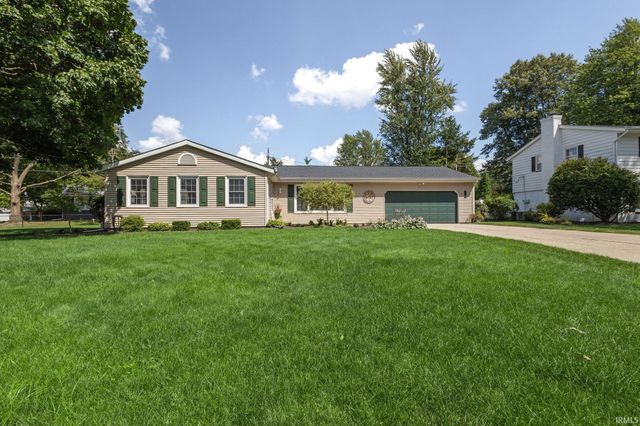 1532 Ash Drive W, Elkhart, IN 46514