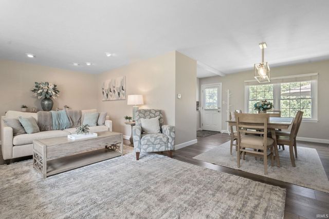 1532 Ash Drive W, Elkhart, IN 46514