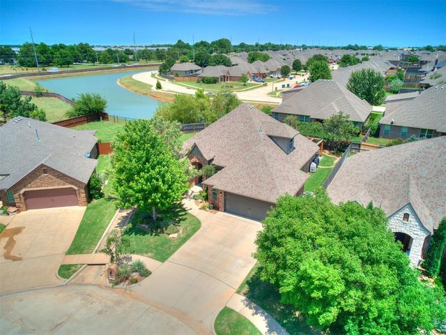 3705 Presidio Circle, Norman, OK 73072