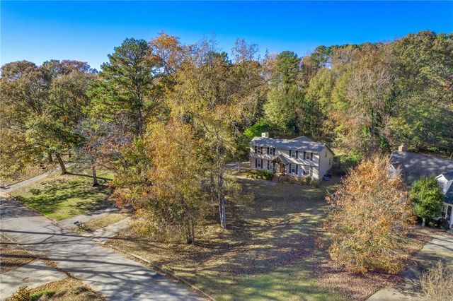 236 Heathwood Drive, Spartanburg, SC 29307