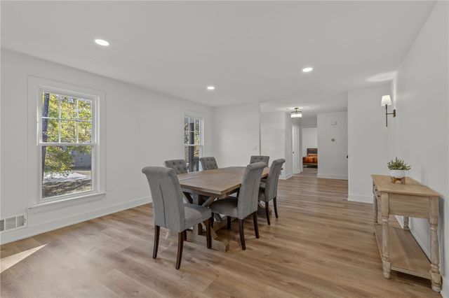 236 Heathwood Drive, Spartanburg, SC 29307