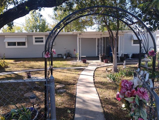 1116 Clairmont St, San Angelo, TX 76905