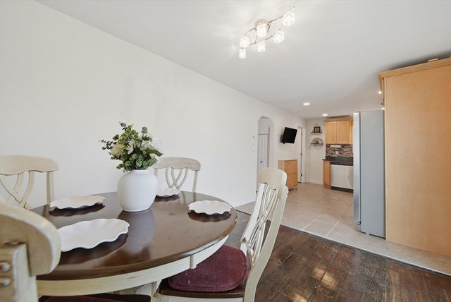 15 Verdmont Ave, Lynn, MA 01904