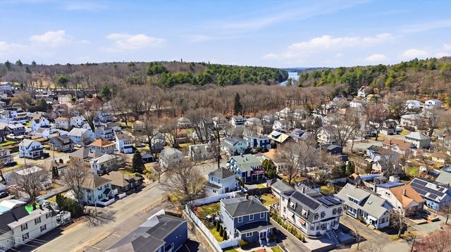 15 Verdmont Ave, Lynn, MA 01904