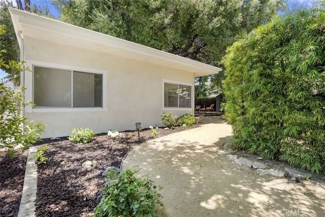 1757 June Lane, Glendale, CA 91208