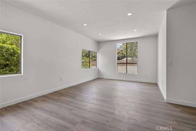 1757 June Lane, Glendale, CA 91208