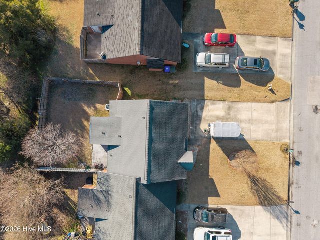 3303 Parkway Court B, Greenville, NC 27834