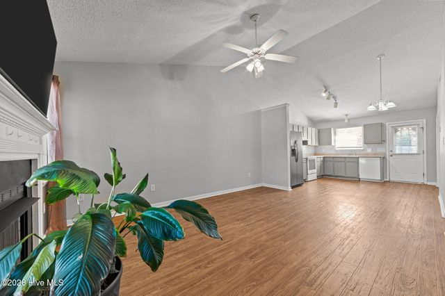 3303 Parkway Court B, Greenville, NC 27834