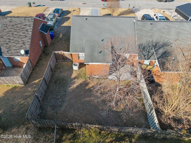 3303 Parkway Court B, Greenville, NC 27834