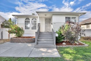 2911 E AUGUSTA Ave, Spokane, WA 99207