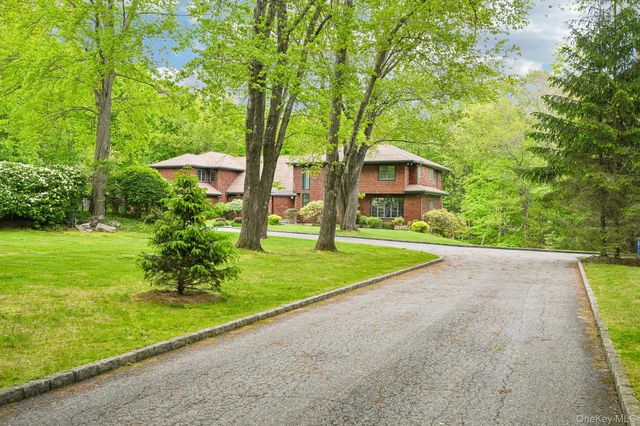27 Cat Ridge Road, North Salem, NY 10560