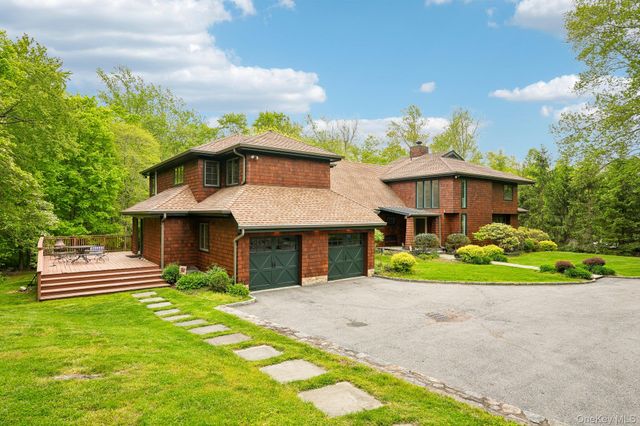 27 Cat Ridge Road, North Salem, NY 10560