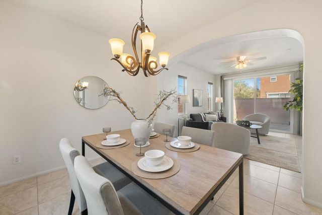 623 Calle Vibrante, Palm Desert, CA 92211