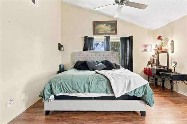 12637 Ralston 5, Sylmar, CA 91342