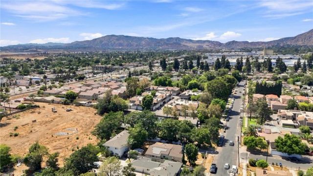 12637 Ralston 5, Sylmar, CA 91342