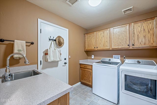 37648 S Skyline Drive, Tucson, AZ 85739