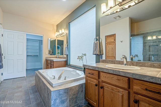 37648 S Skyline Drive, Tucson, AZ 85739