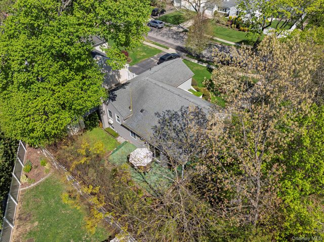 1076 Melissa Lane, North Bellmore, NY 11710