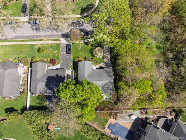 1076 Melissa Lane, North Bellmore, NY 11710