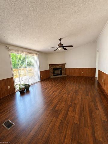 1214 Violet Court, Burlington, NC 27217