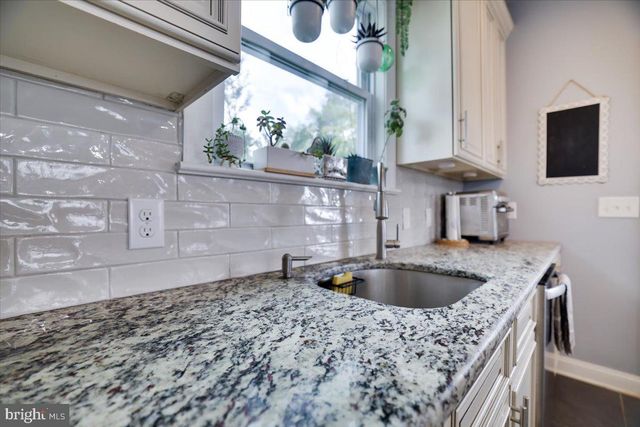 33 STATE STREET, Washington, NJ 07882