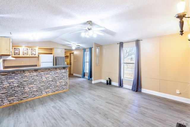 238 Seeley, La Junta, CO 81050