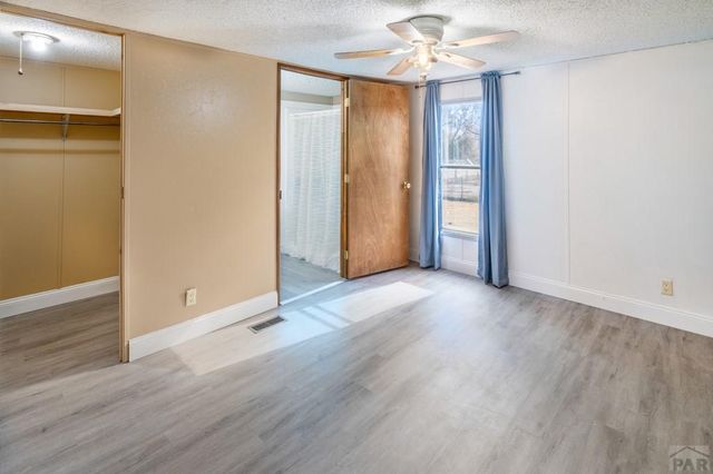 238 Seeley, La Junta, CO 81050