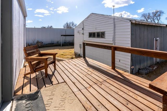 238 Seeley, La Junta, CO 81050
