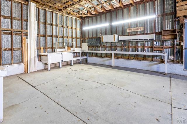 238 Seeley, La Junta, CO 81050