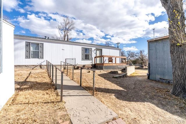 238 Seeley, La Junta, CO 81050