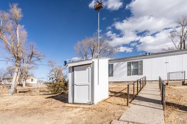 238 Seeley, La Junta, CO 81050