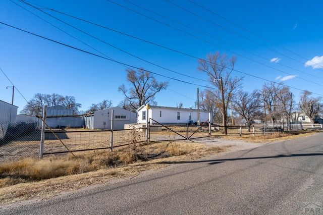 238 Seeley, La Junta, CO 81050