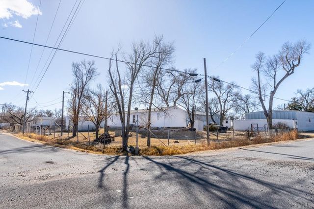 238 Seeley, La Junta, CO 81050