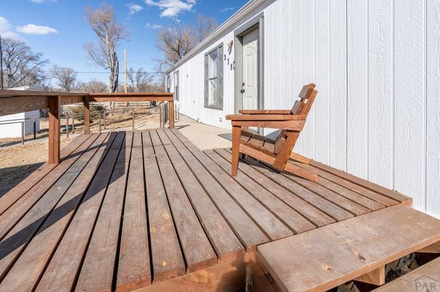 238 Seeley, La Junta, CO 81050