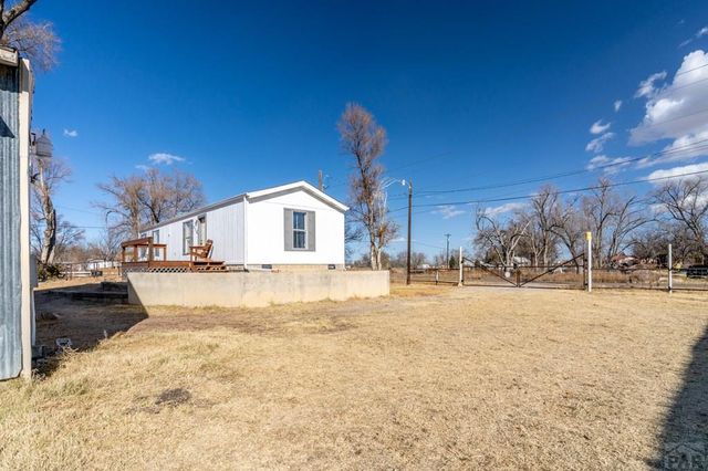 238 Seeley, La Junta, CO 81050