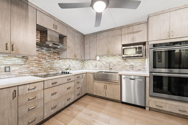 502 5th Terrace, Palm Beach Gardens, FL 33418