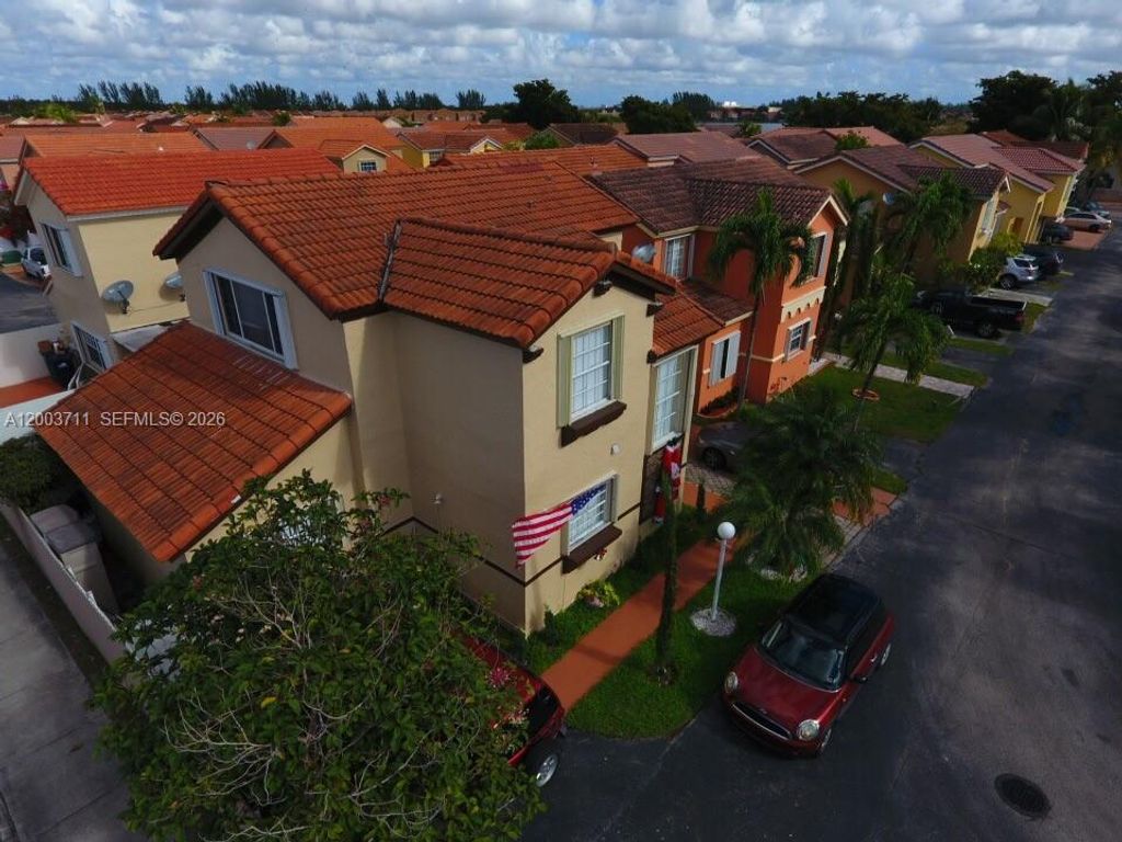 12693 NW 9th Ter, Miami, FL 33182