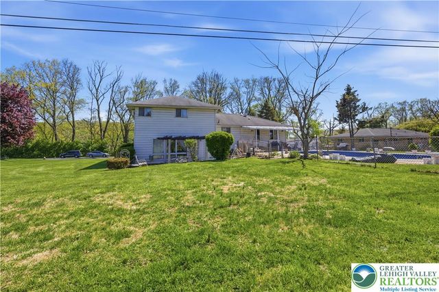 3249 rim Road, Bethlehem Twp, PA 18020