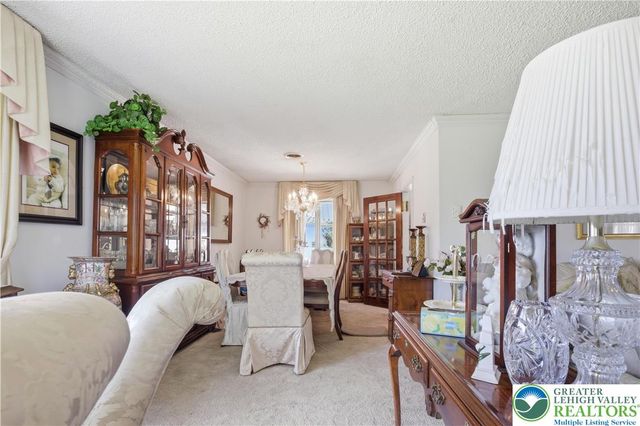 3249 rim Road, Bethlehem Twp, PA 18020