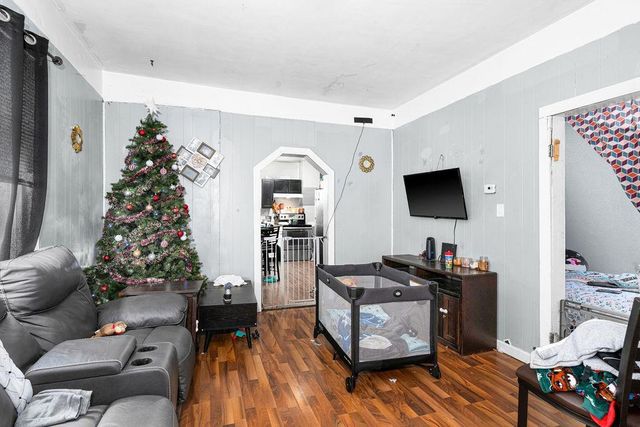 605 Weeks Ave, Superior, WI 54880