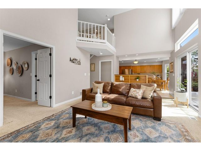 966 Highland Park Dr, Broomfield, CO 80020