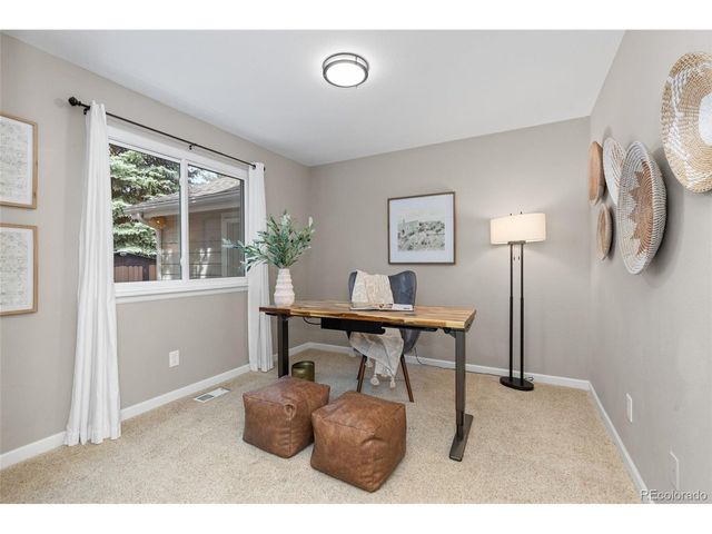 966 Highland Park Dr, Broomfield, CO 80020